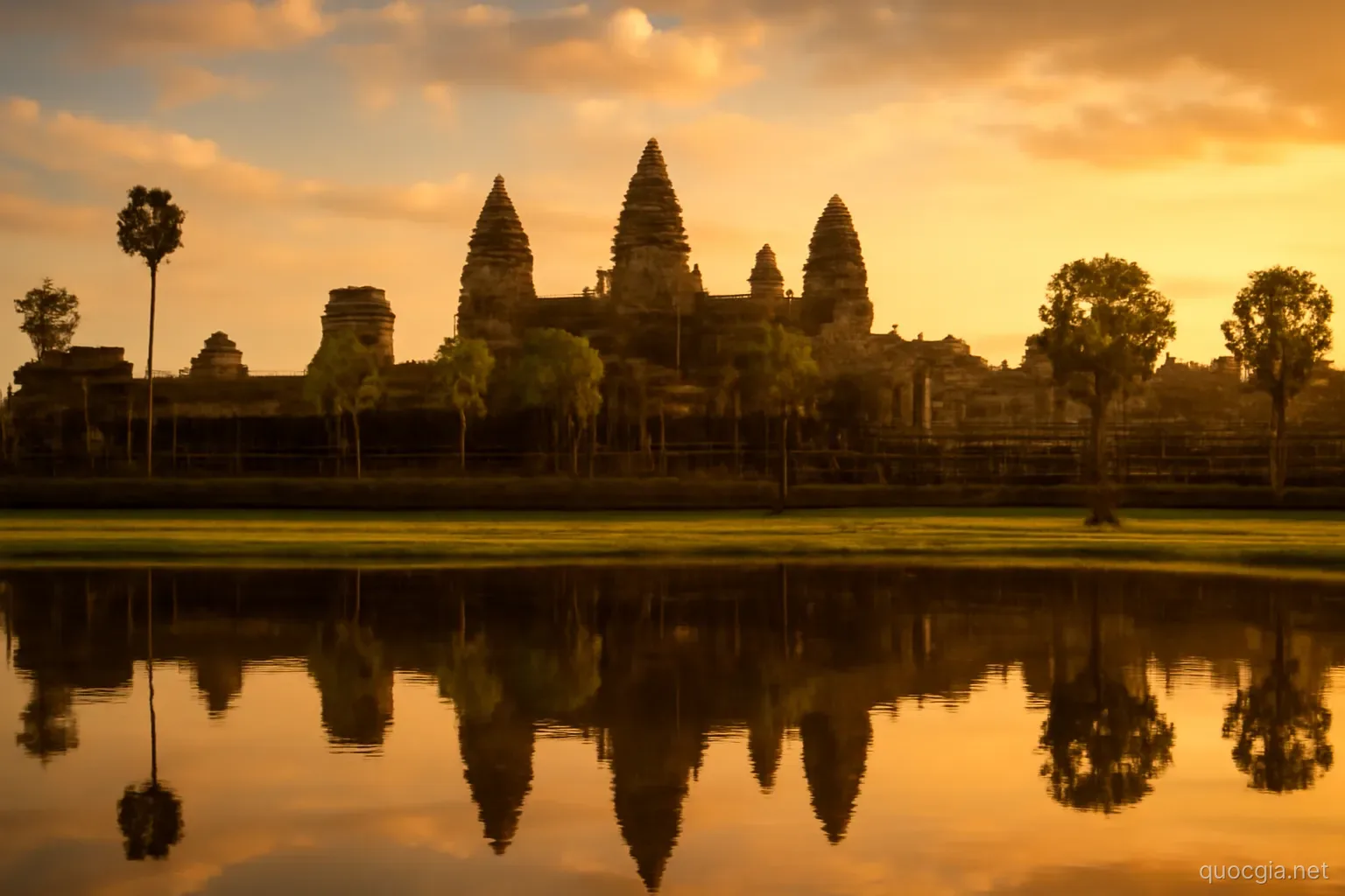 Campuchia: Nền kinh tế trẻ tăng trưởng nhanh bên cạnh di sản Angkor và dòng vốn hạ tầng đổ vào mạnh